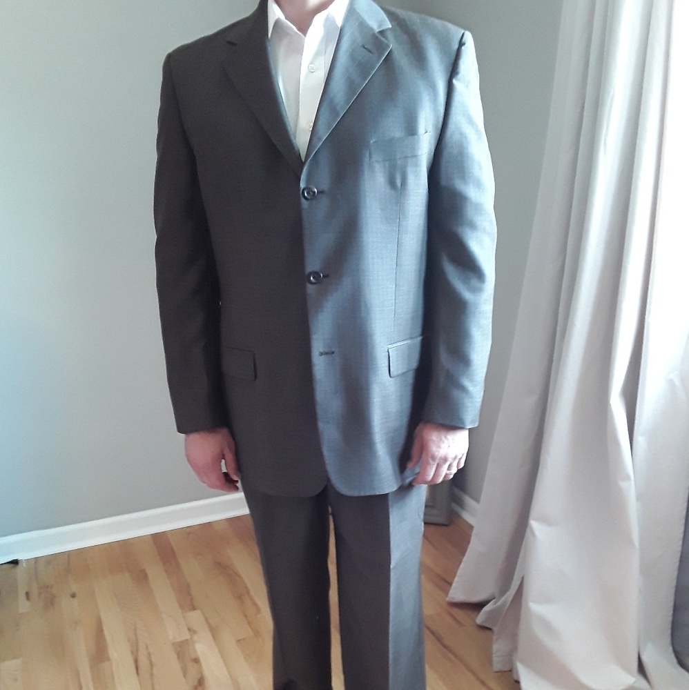 Mens 3 button suit